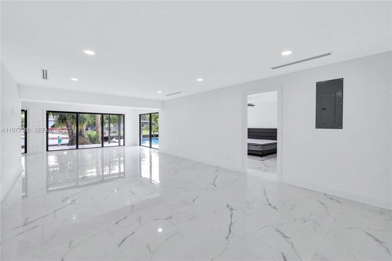 1608 SW 5th Ct, Fort Lauderdale, FL 33312 Photo