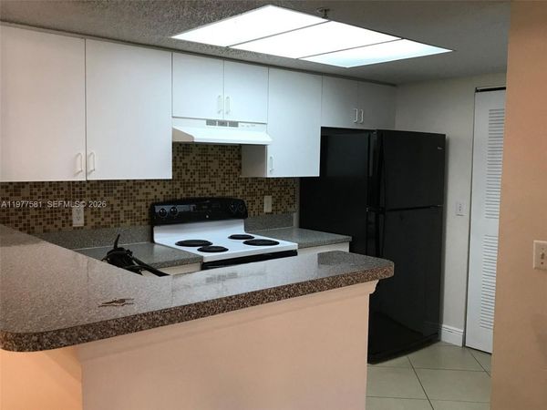 5031 Wiles Rd , Unit 204, Coconut Creek, FL 33073