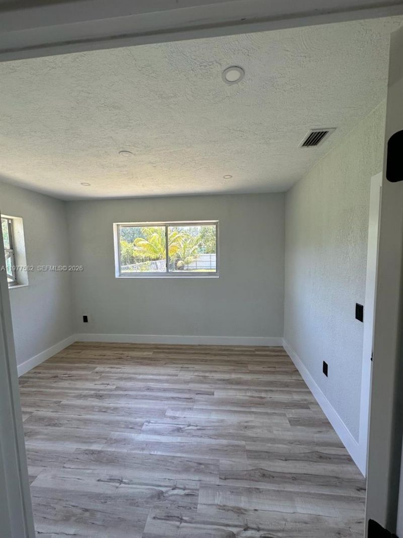 326 NW 97th St , Unit 326, Miami, FL 33150 Photo