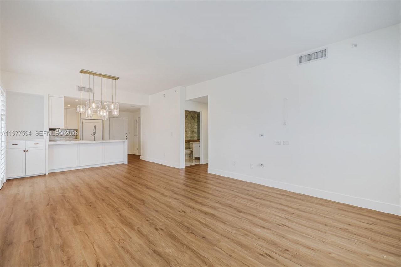 10 Aragon Ave , Unit 1117, Coral Gables, FL 33134 Photo