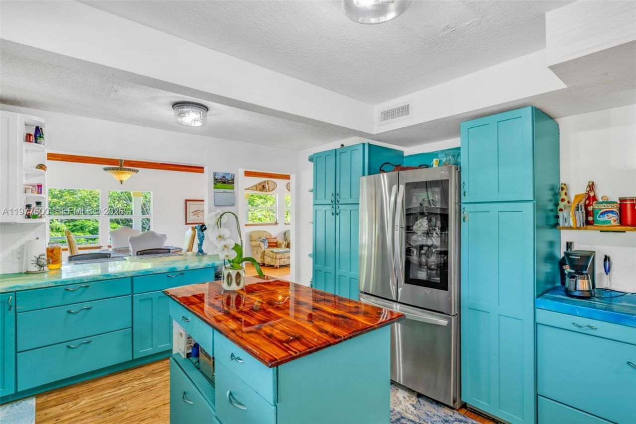 894 Ellen Dr, Key Largo, FL 33037 Photo