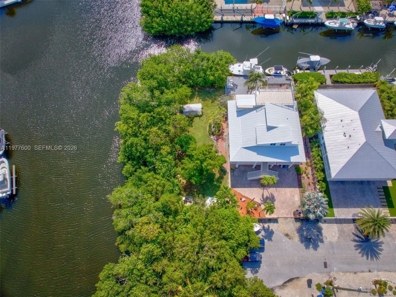 894 Ellen Dr , Key Largo, FL 33037 Photo