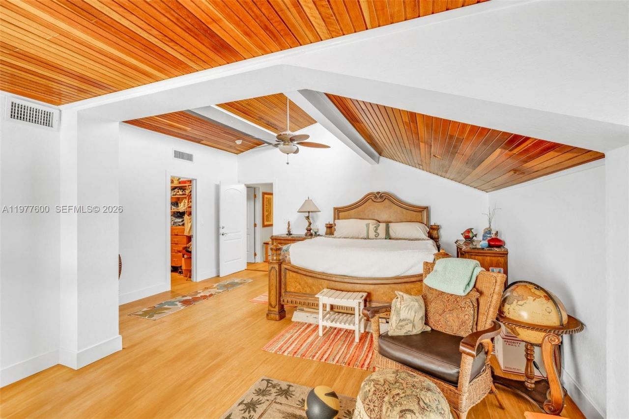 894 Ellen Dr , Key Largo, FL 33037 Photo