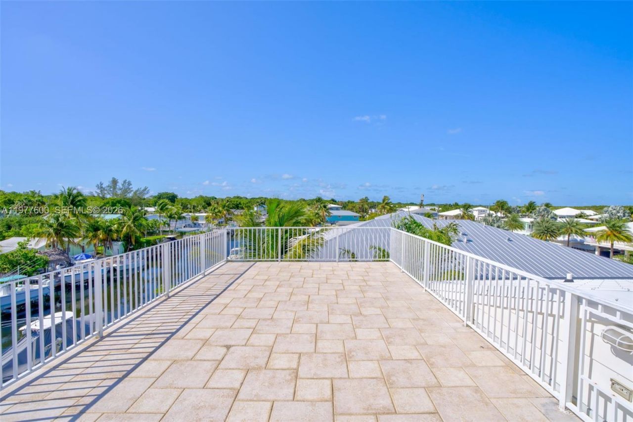 894 Ellen Dr, Key Largo, FL 33037 Photo