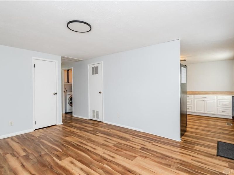 109 Tulip Drive, West Carrollton, OH 45449 Photo 4