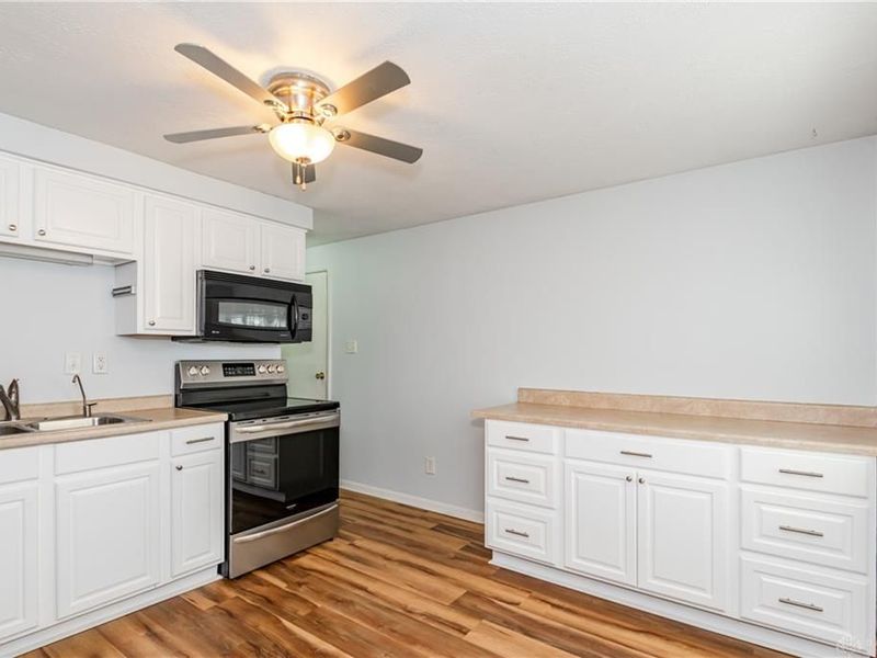 109 Tulip Drive, West Carrollton, OH 45449 Photo 5