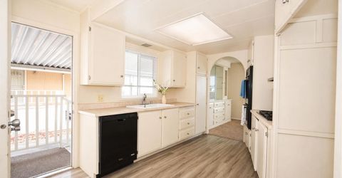 6616 Capital #81, Sacramento, CA 95828 Photo