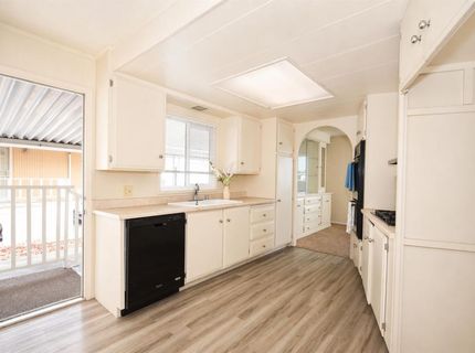 6616 Capital #81, Sacramento, CA 95828 Photo