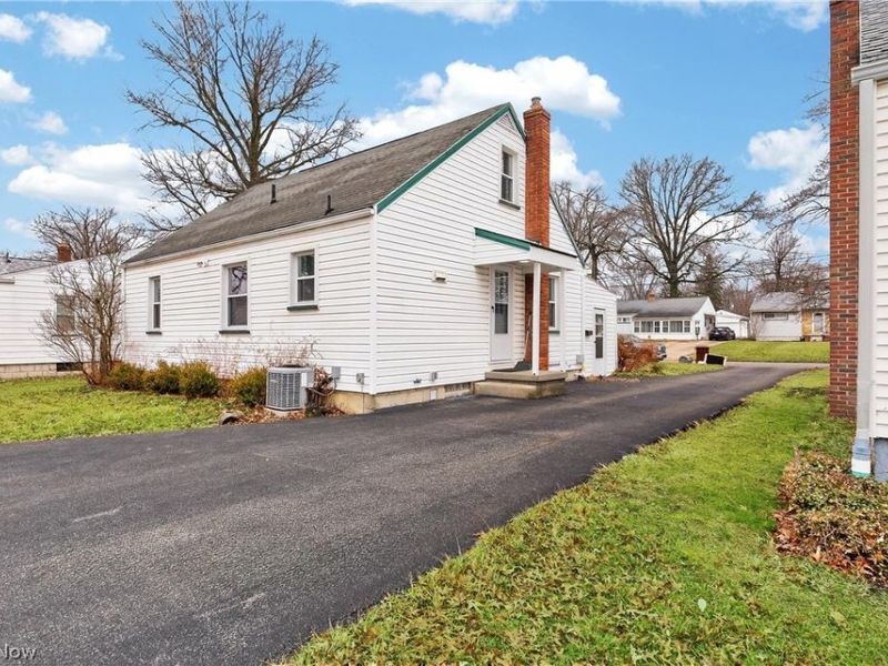 393 Afton Avenue, Boardman, OH 44512 Photo 6