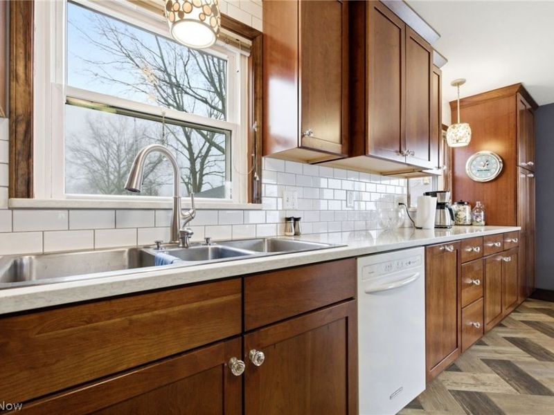 2940 W Erie Avenue, Lorain, OH 44053 Photo 12