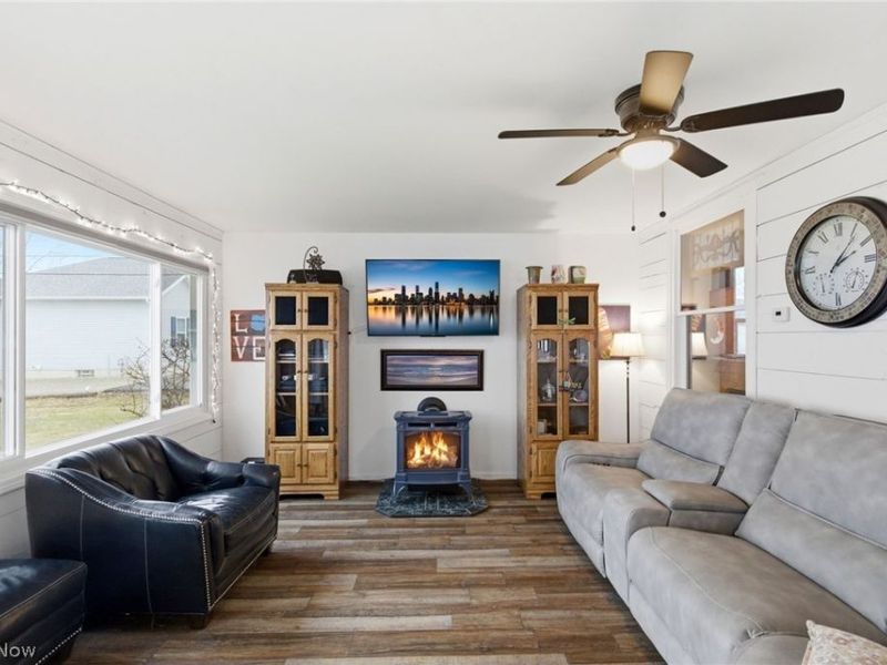 2940 W Erie Avenue, Lorain, OH 44053 Photo 22