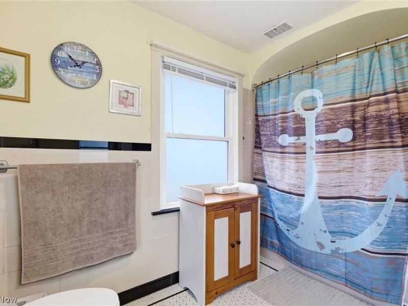 2940 W Erie Avenue, Lorain, OH 44053 Photo 34