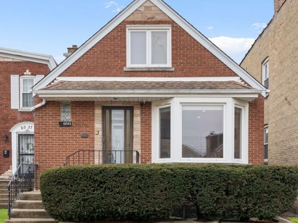 6041 W Gunnison Street , Chicago, IL 60630