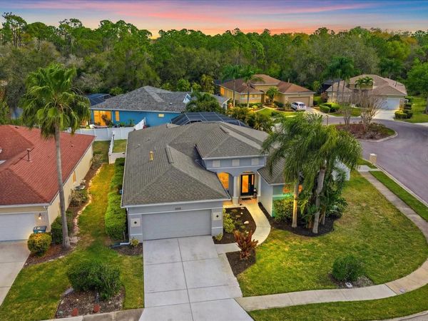 11719 WINDING WOODS WAY , LAKEWOOD RANCH, FL 34202