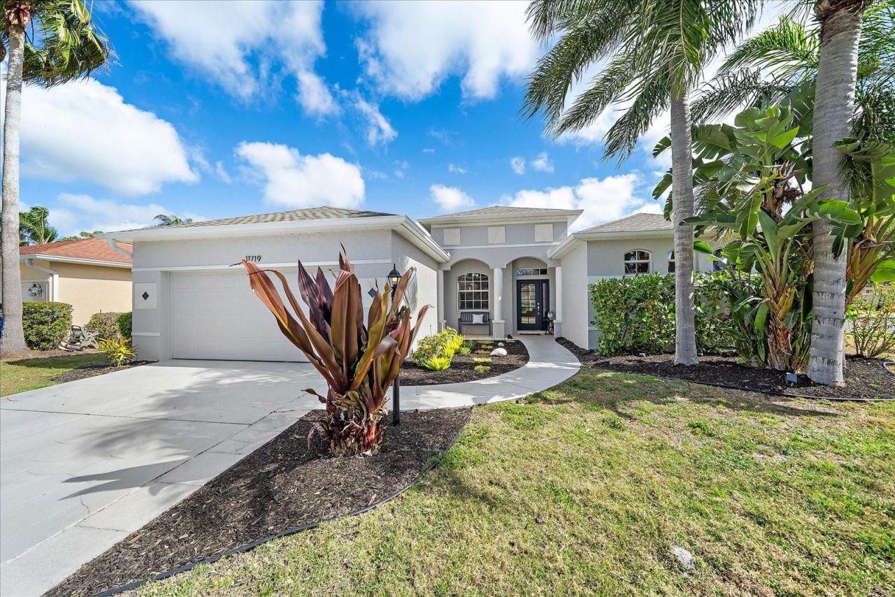 11719 Winding Woods Way, Lakewood Ranch, FL 34202 Photo
