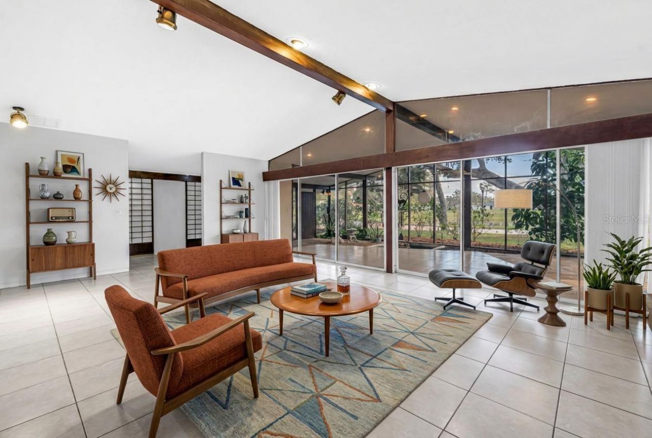 6069 4th Avenue N, Saint Petersburg, FL 33710 Photo