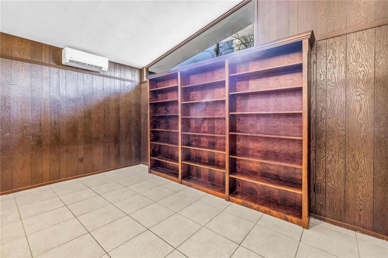 6069 4th Avenue N, Saint Petersburg, FL 33710 Photo