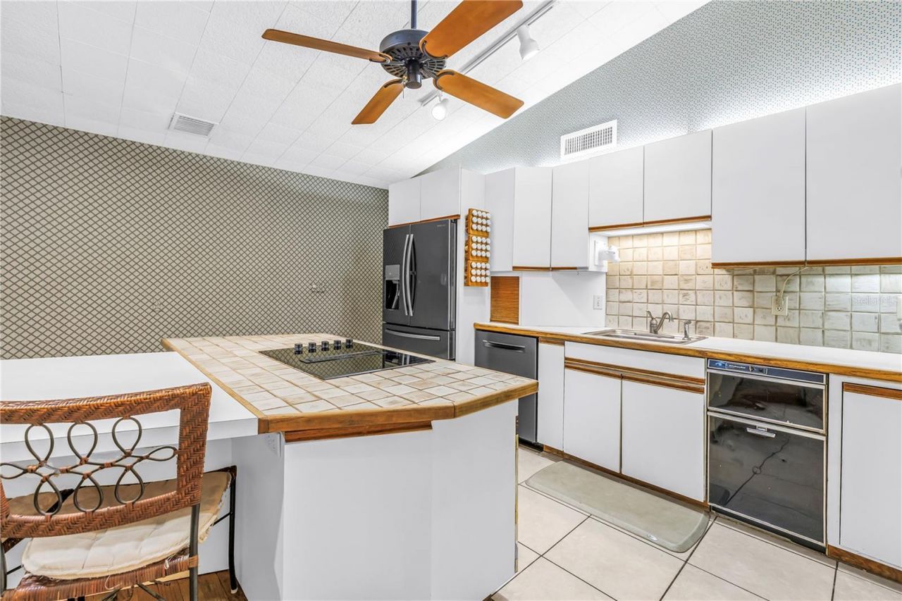 6069 4th Avenue N, Saint Petersburg, FL 33710 Photo