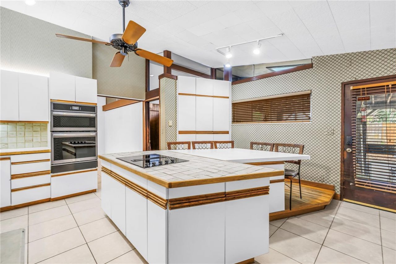 6069 4th Avenue N, Saint Petersburg, FL 33710 Photo