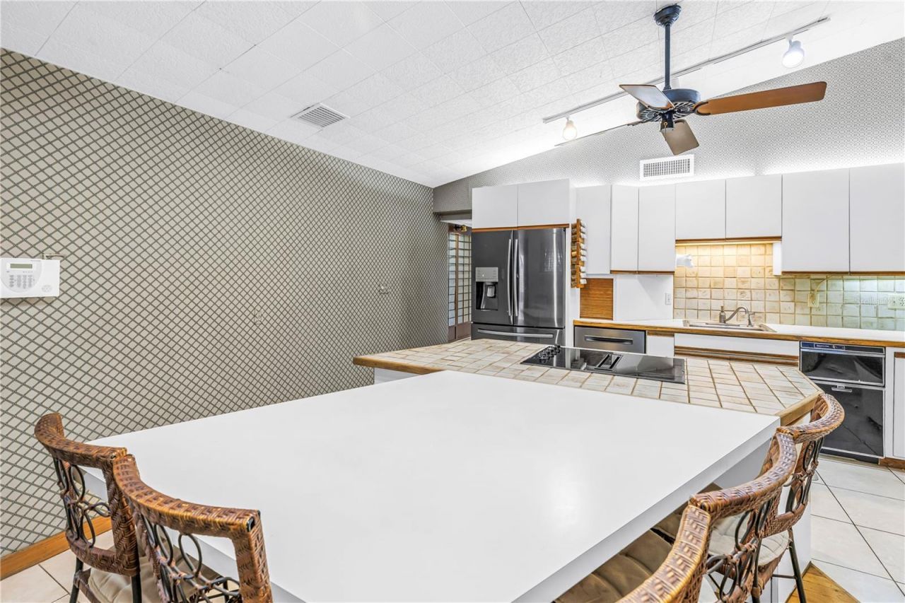 6069 4th Avenue N, Saint Petersburg, FL 33710 Photo