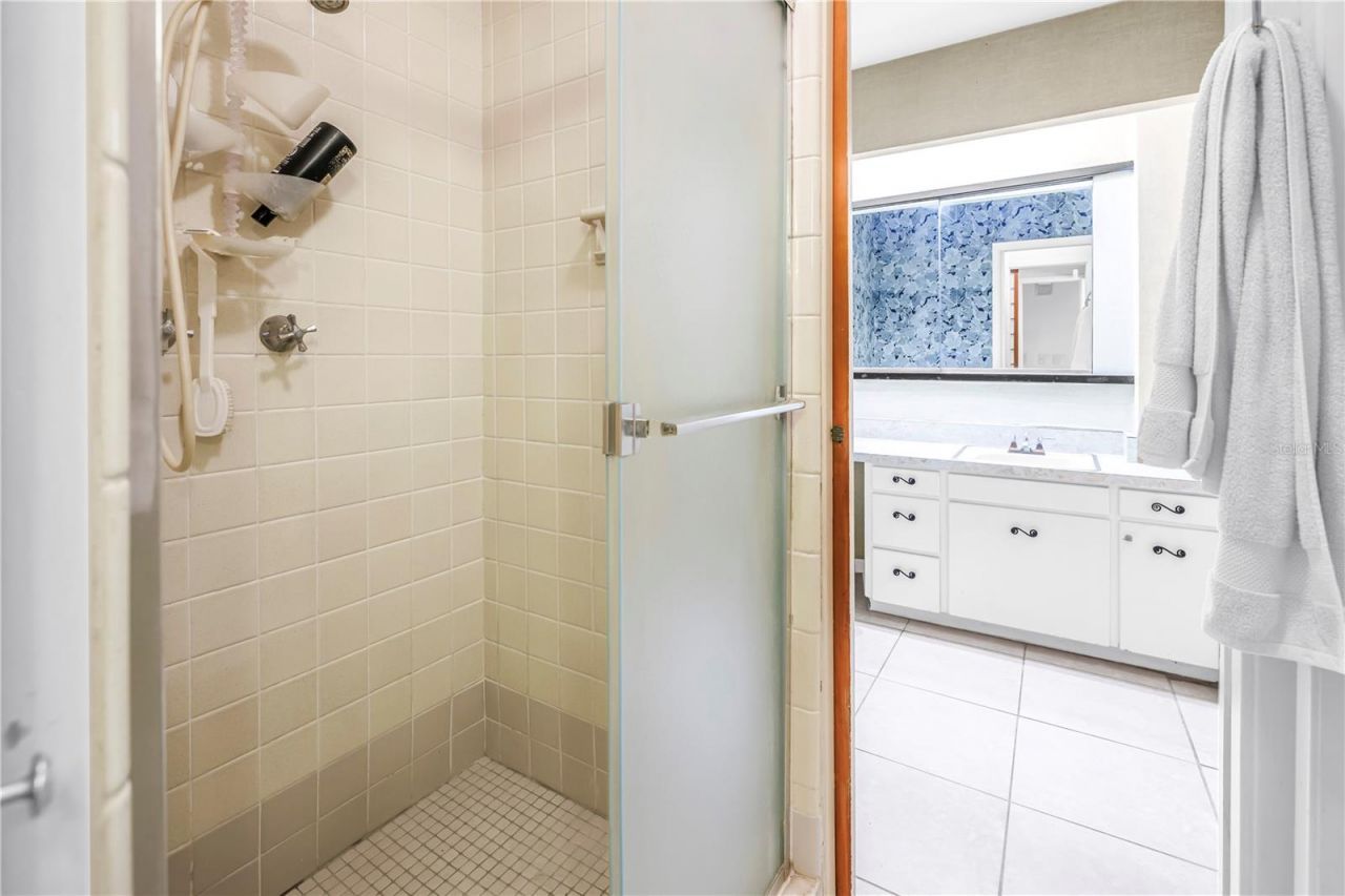 6069 4th Avenue N, Saint Petersburg, FL 33710 Photo