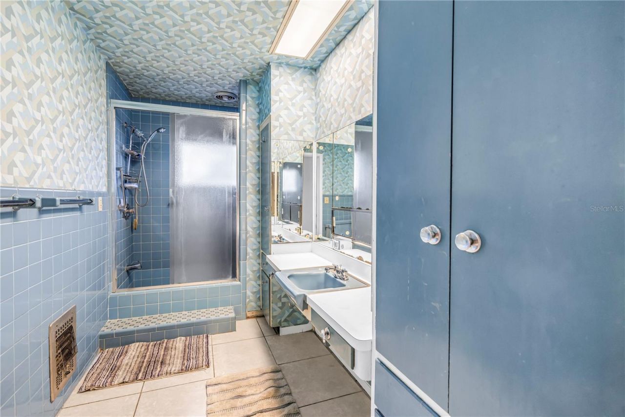 6069 4th Avenue N, Saint Petersburg, FL 33710 Photo