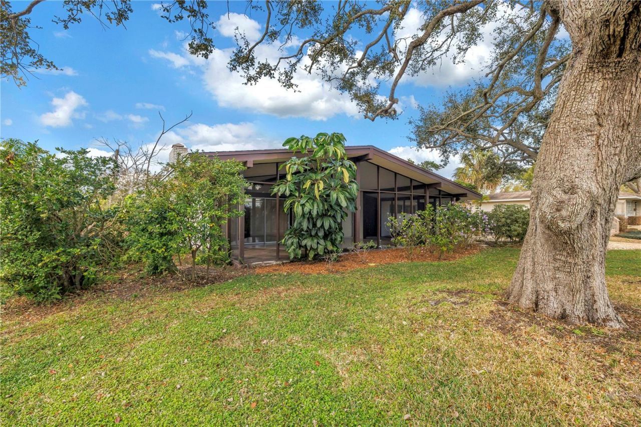 6069 4th Avenue N, Saint Petersburg, FL 33710 Photo