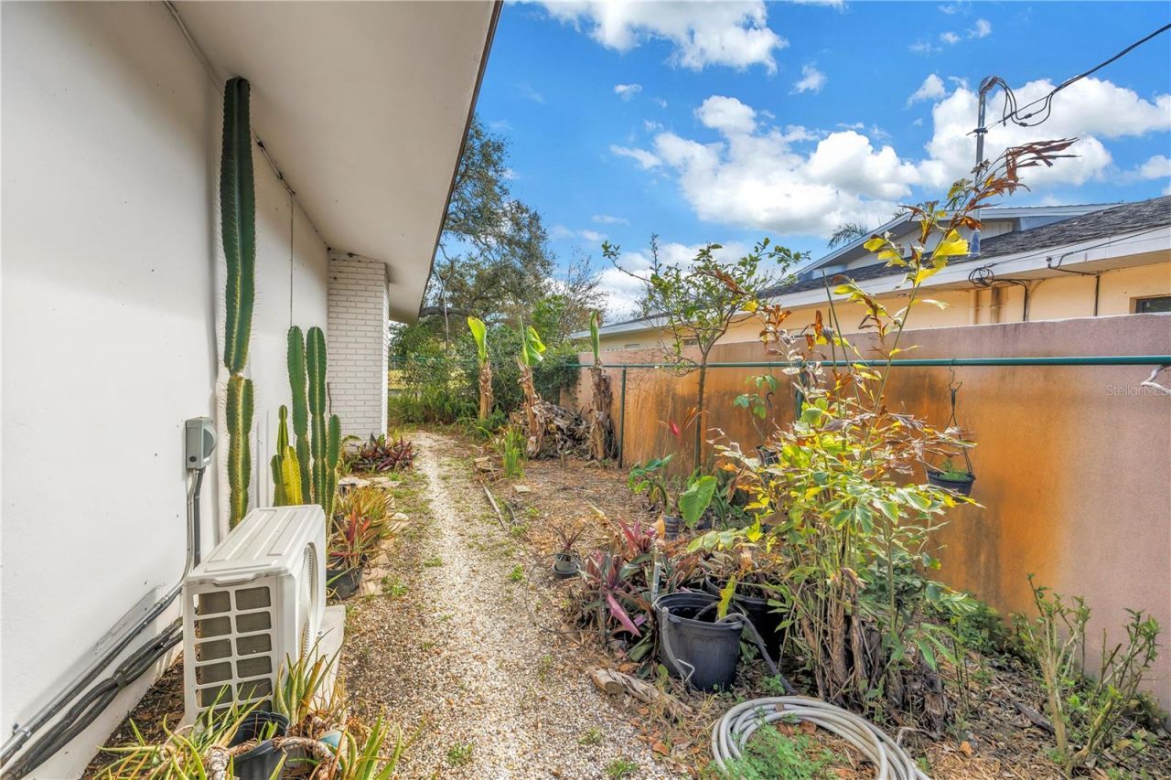 6069 4th Avenue N, Saint Petersburg, FL 33710 Photo