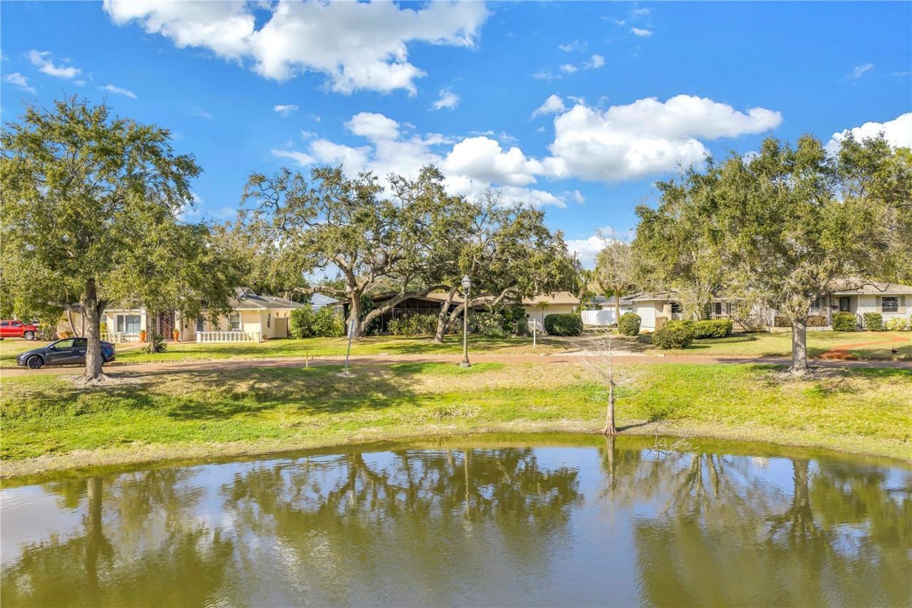 6069 4th Avenue N, Saint Petersburg, FL 33710 Photo