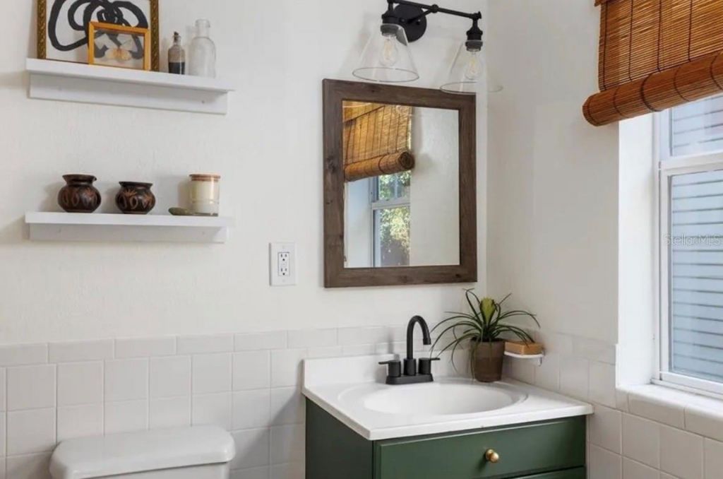 236 W North Street, Tampa, FL 33604 Photo