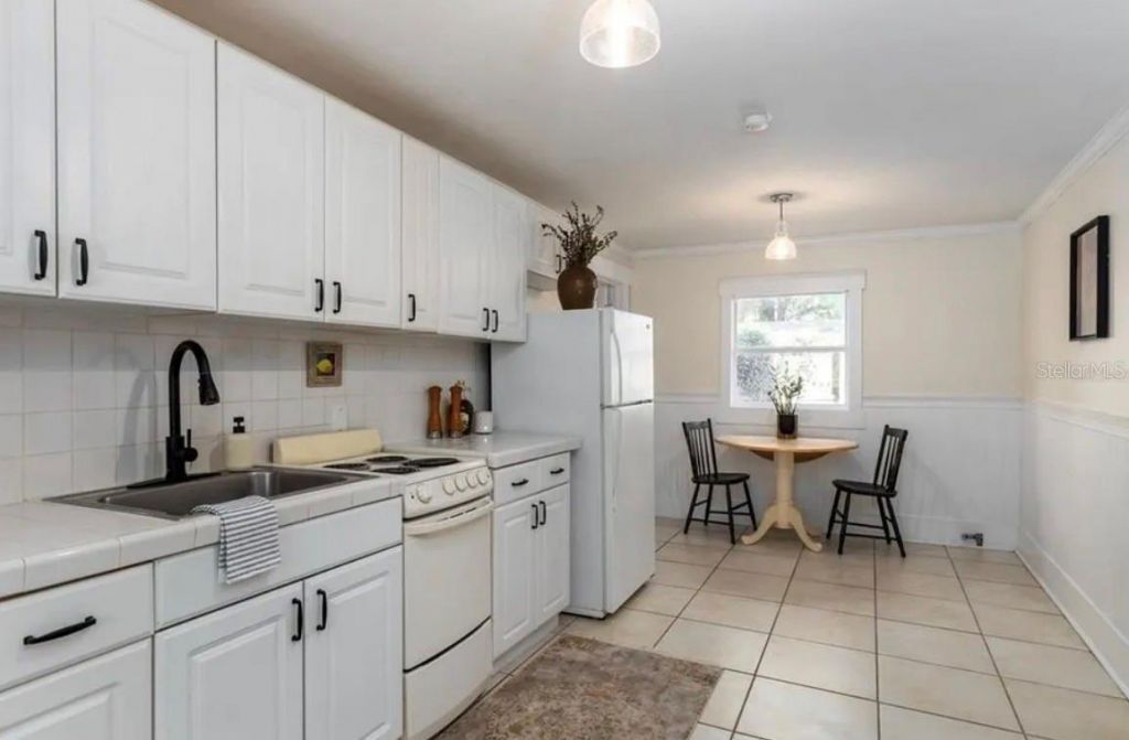 236 W North Street, Tampa, FL 33604 Photo