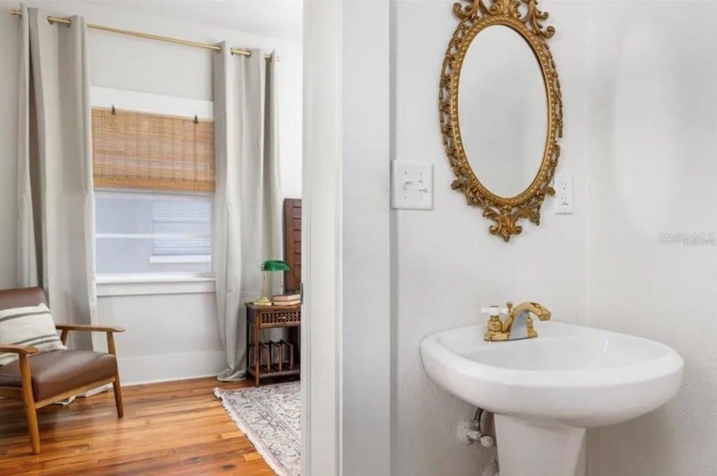 236 W North Street, Tampa, FL 33604 Photo