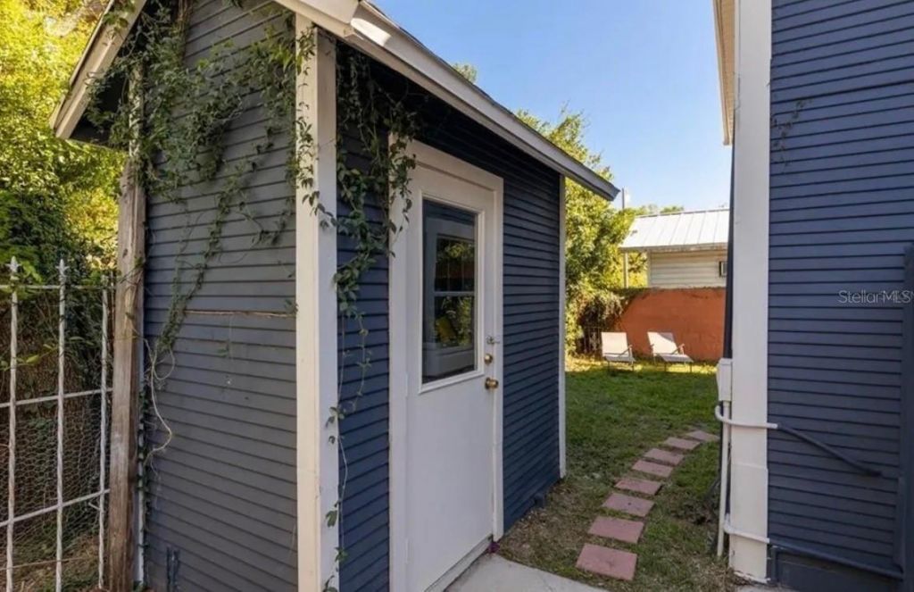 236 W North Street, Tampa, FL 33604 Photo