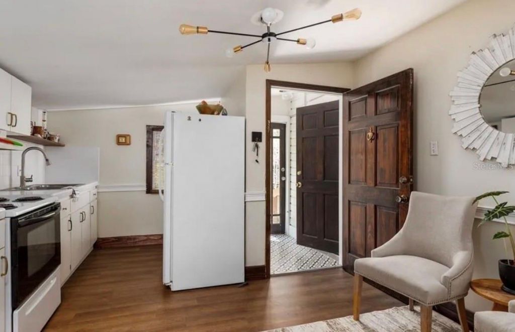 236 W North Street, Tampa, FL 33604 Photo