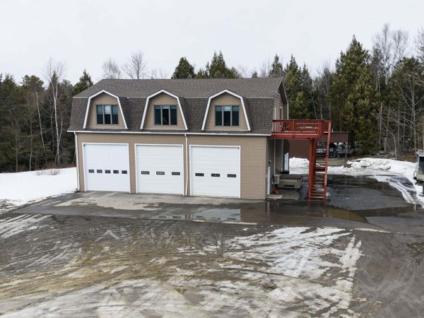 22 Hartshorn Road, Morrill, ME 04952