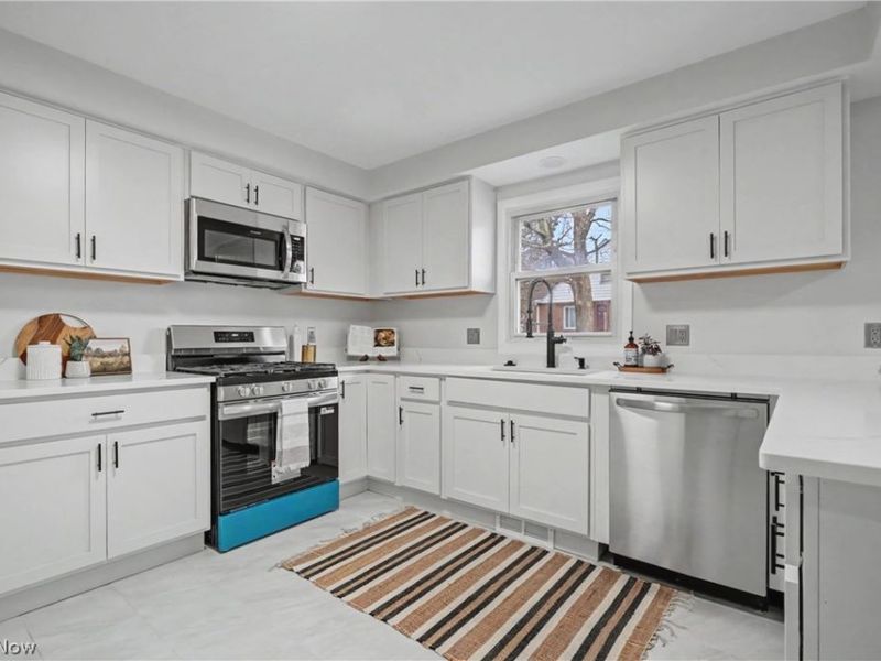 1732 Glenridge Road, Euclid, OH 44117 Photo 14