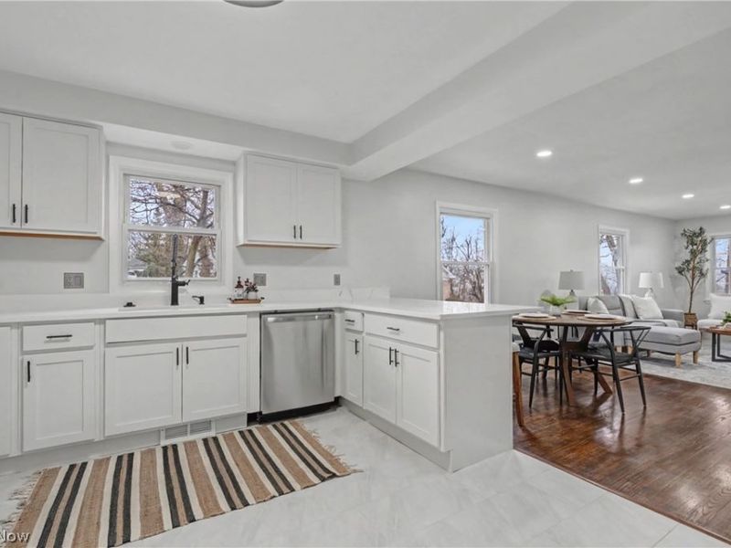 1732 Glenridge Road, Euclid, OH 44117 Photo 15