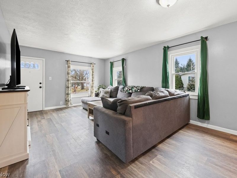 103 Turner Drive, Chardon, OH 44024 Photo 3