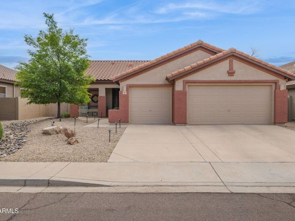 4821 E KIRKLAND Road, Phoenix, AZ 85054
