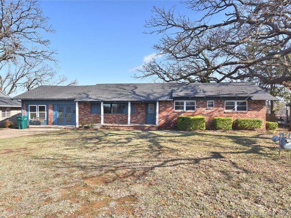 105 E Saddle Rock Road , Sand Springs, OK 74063