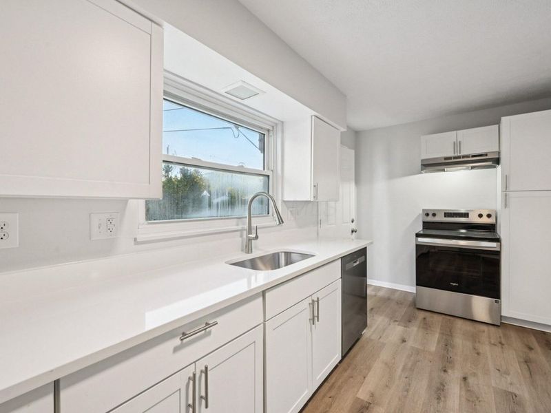 3955 Fulton Street , Columbus, OH 43227 Photo 15