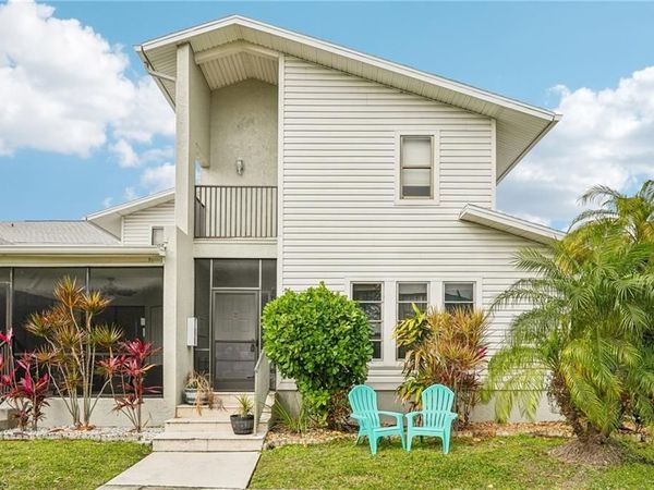 17034 Golfside CIR, Unit 701, FORT MYERS, FL 33908