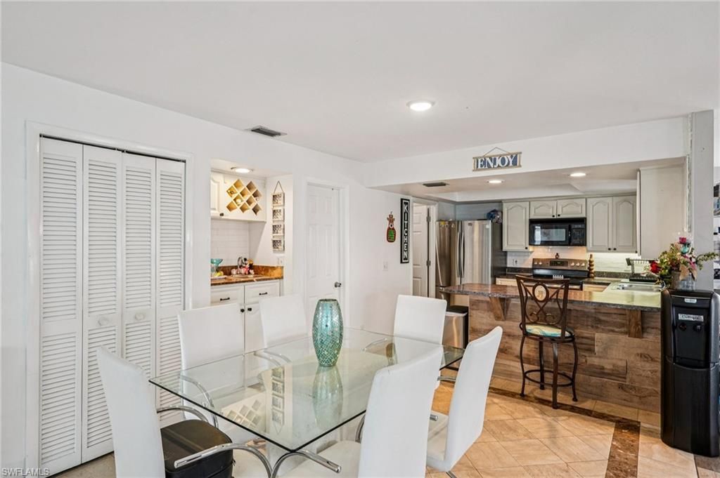 17034 Golfside Cir, Unit 701, Fort Myers, FL 33908 Photo