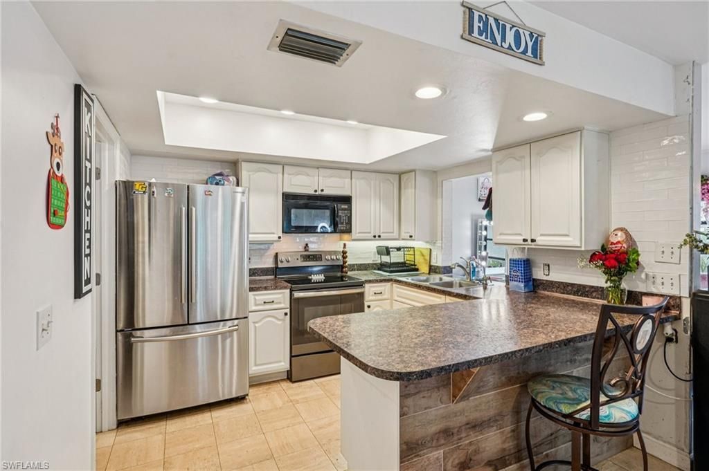 17034 Golfside Cir, Unit 701, Fort Myers, FL 33908 Photo