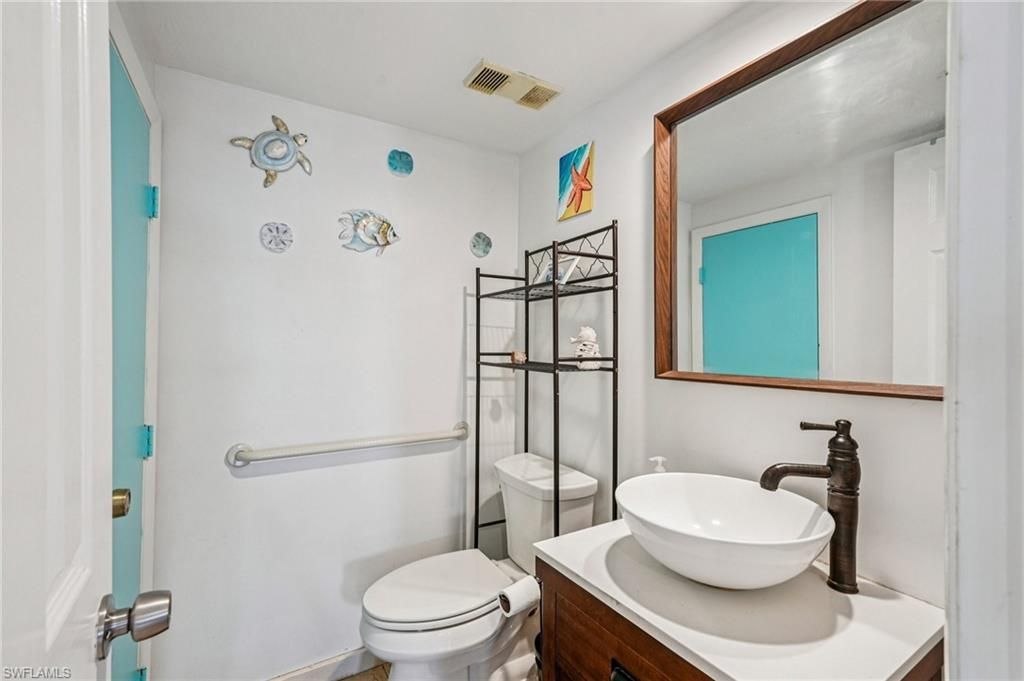 17034 Golfside Cir, Unit 701, Fort Myers, FL 33908 Photo