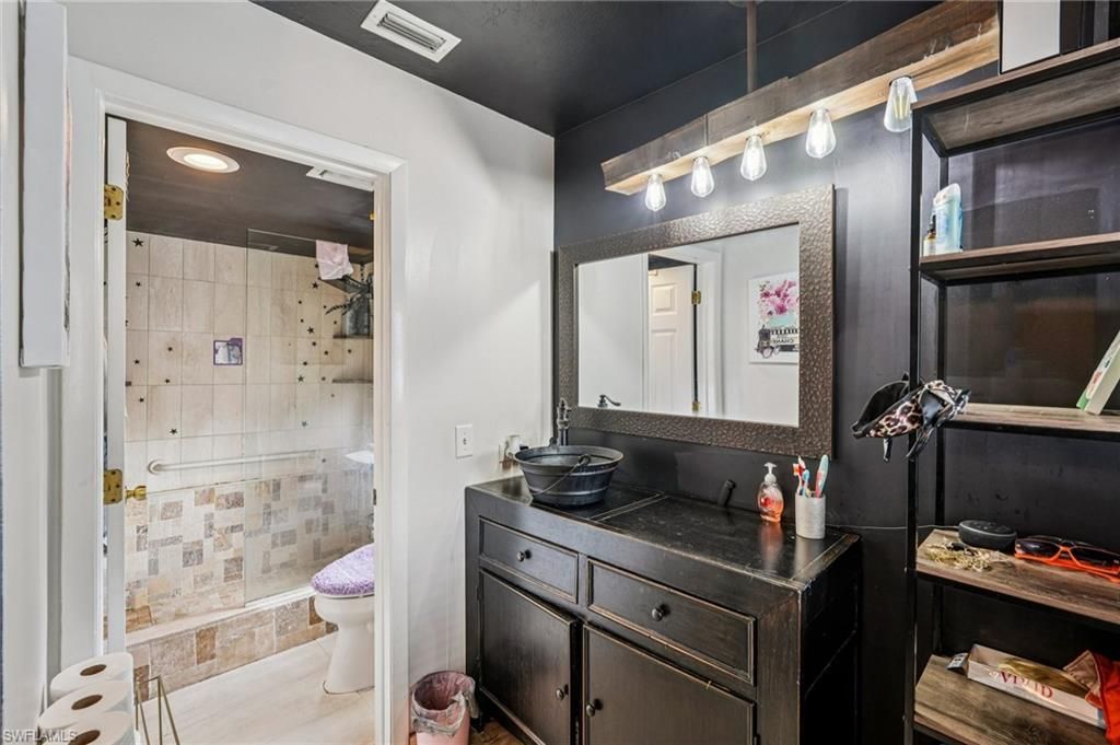 17034 Golfside Cir, Unit 701, Fort Myers, FL 33908 Photo