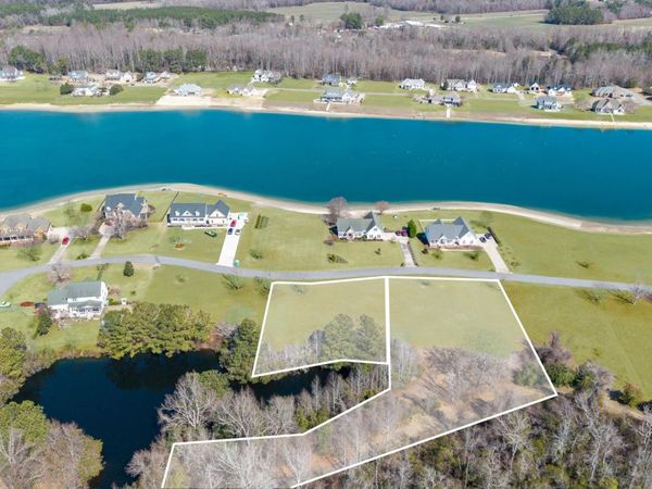 208 Schooner Landing Drive, Edenton, NC 27932