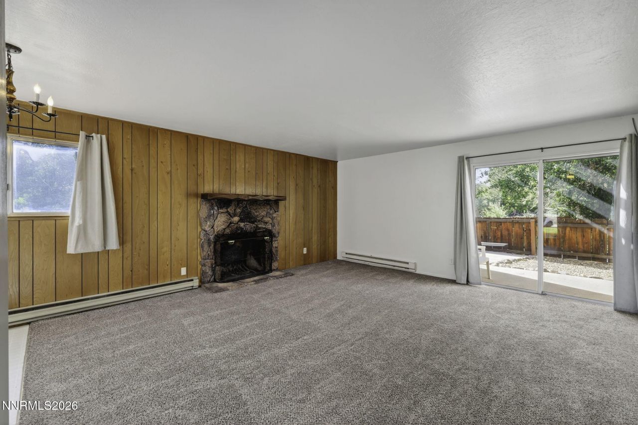 1051 Riverview Drive, Gardnerville, NV 89460 Photo