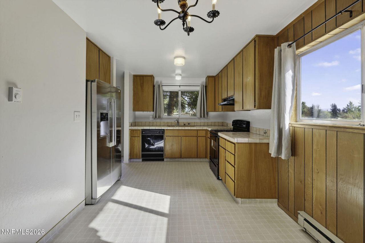 1051 Riverview Drive, Gardnerville, NV 89460 Photo