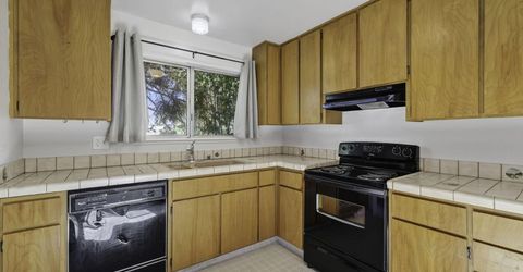 1051 Riverview Drive, Gardnerville, NV 89460 Photo